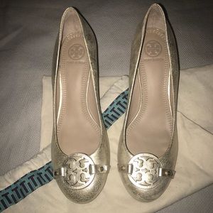 Tory Burch mini Miller wedge pump